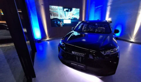 Manaus ganha 1ª concessionária de carros elétricos e híbridos