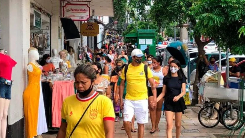 AM inicia pagamento do décimo terceiro salário para servidores públicos