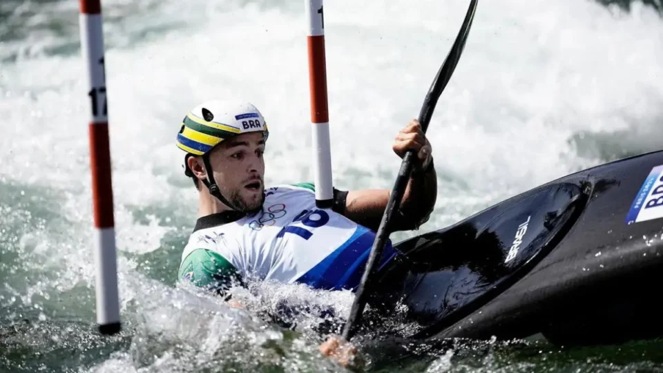 Olimpíadas 2024: Brasil está na semifinal de canoagem slalom