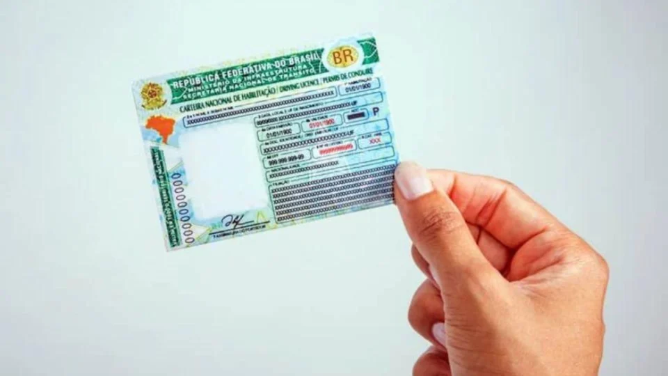 CNH pode ser apreendida por dívidas no Serasa; entenda