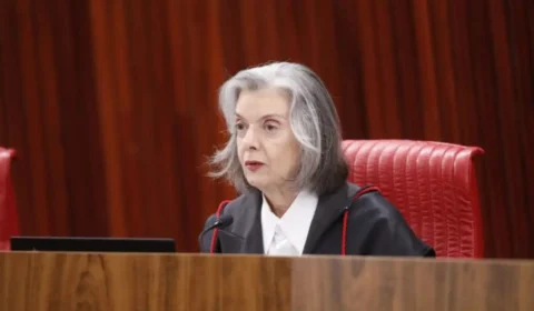 Candidatura de Kamala Harris traz repercussão para causa feminina, diz Cármem Lúcia 