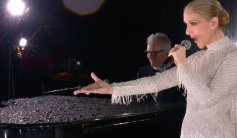 Olimpíadas 2024: Céline Dion encerra cerimônia de abertura