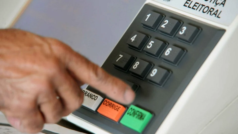 Fake News no período eleitoral pode ter pena aumentada