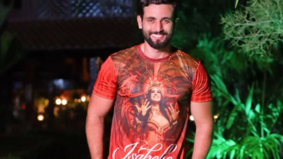 Comportamento de Matteus Amaral irrita fãs de Isabelle Nogueira: “Mala”