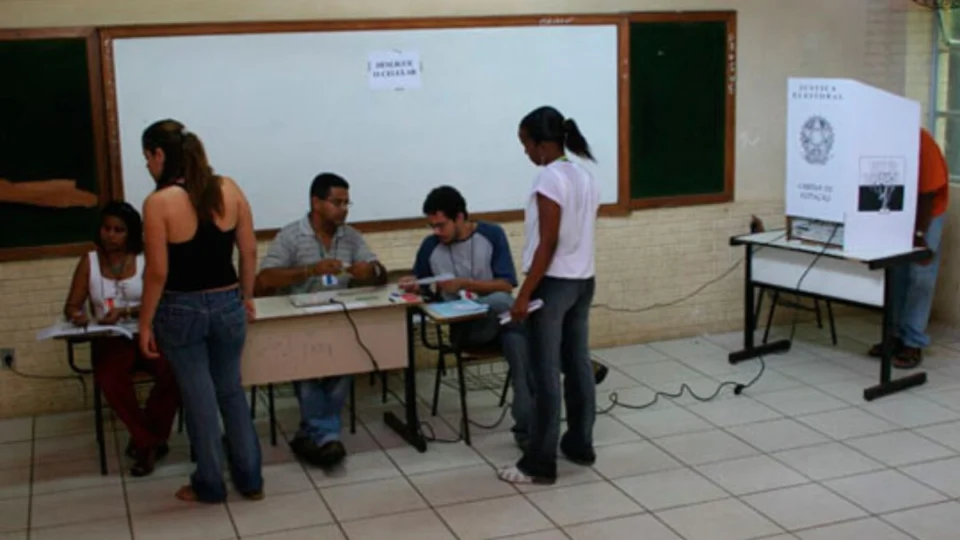 Mesário tem direito a meia-entrada em eventos? entenda;