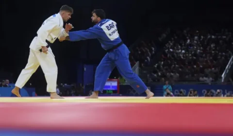 Olimpíadas 2024: Rafael Macedo perde para espanhol no judô