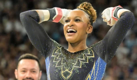 Olimpíadas 2024: Rebeca Andrade brilha e se classifica para finais