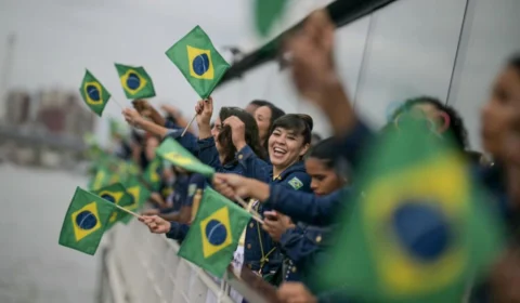 Olimpíadas 2024: delegação brasileira deixa abertura antes do fim