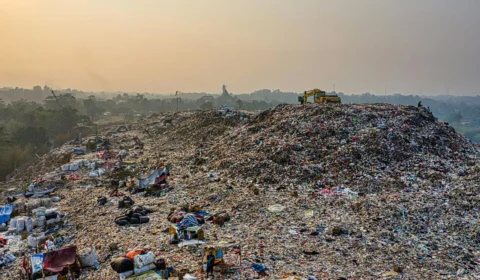 Polícia investiga descoberta de 8 corpos de mulheres em lixão no Quênia
