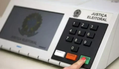 Prefeitos, vice-prefeitos e vereadores eleitos em 2024 tomam posse nesta quarta (1º)