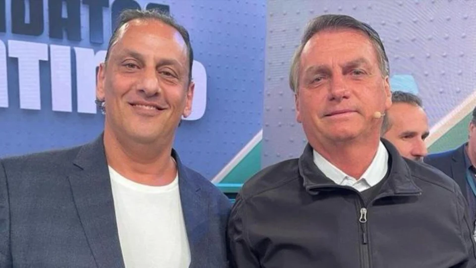 Joias sauditas: Wassef aconselha Bolsonaro a tratar caso como fake