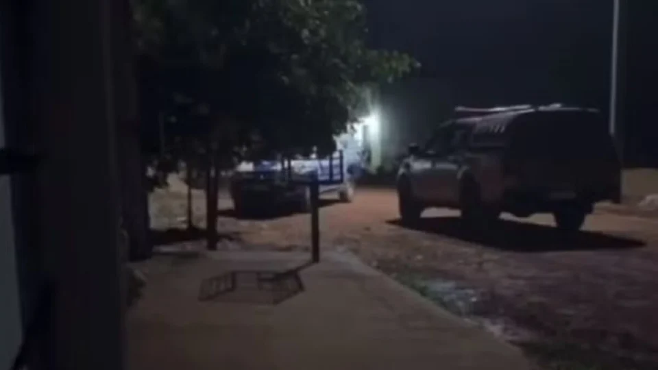 Homem morre após ameaçar dono de bar em Araguatins