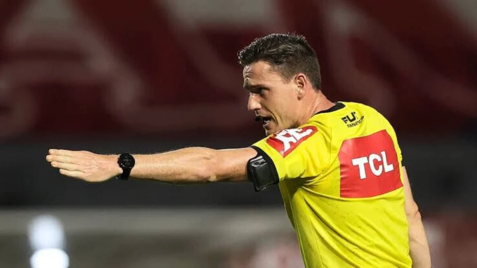 Arbitragem: times cariocas conhecem árbitros da 14ª rodada do Brasileirão