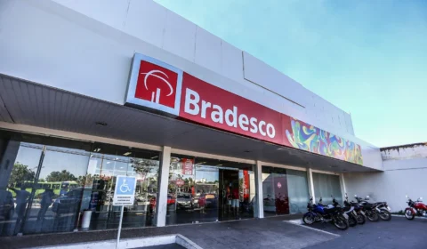 Bradesco e Azul são afetados por apagão; veja recomendações