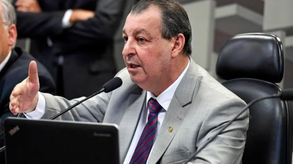 Reforma Tributária: Omar Aziz diz que prazo para votação é curto