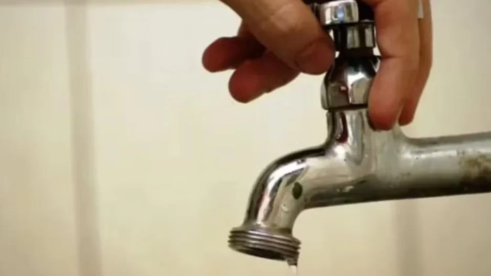 Falta de água: quais bairros foram afetados em Manaus?