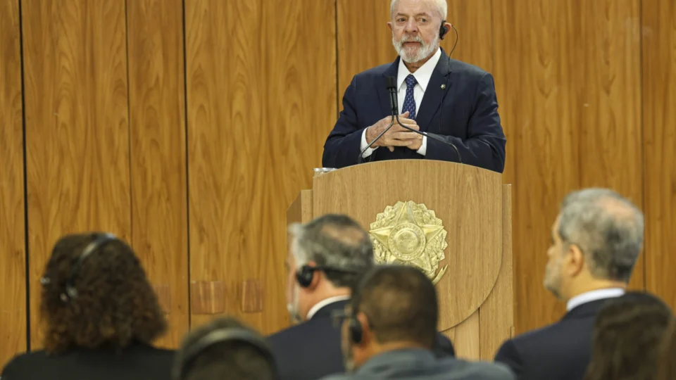 Lula sobre guerra no Oriente Médio: ‘massacre interminável’