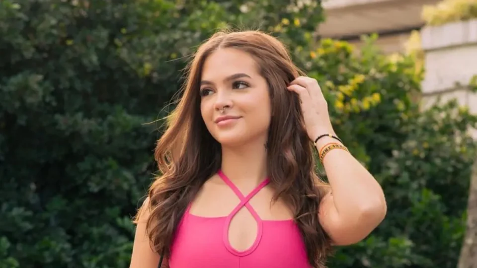 Mel Maia diz estar preocupada com celulite e toma decisão