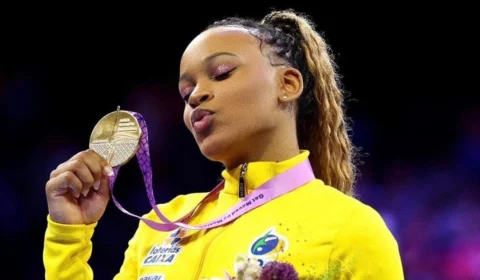 Rebeca Andrade, da Ginástica Artística, revela sua rotina de beleza