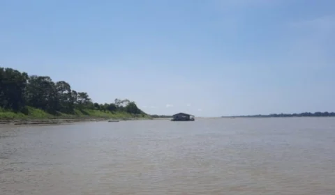 Após ‘repiquete’, rio Solimões volta a secar na tríplice fronteira