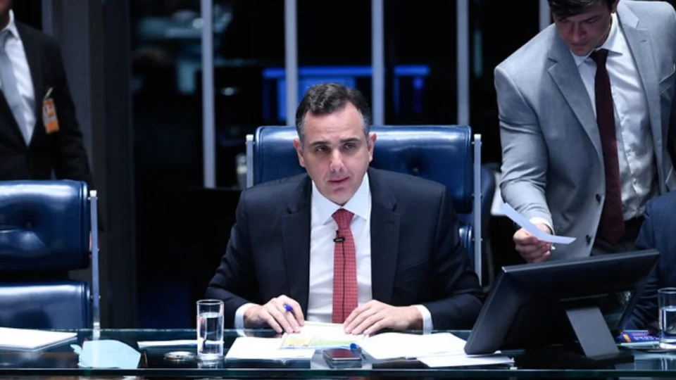 Pacheco pede mais tempo e adia votação sobre desoneração da folha