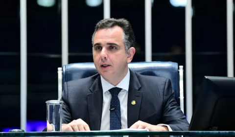 Pacheco lamenta incêndios em estados e municípios