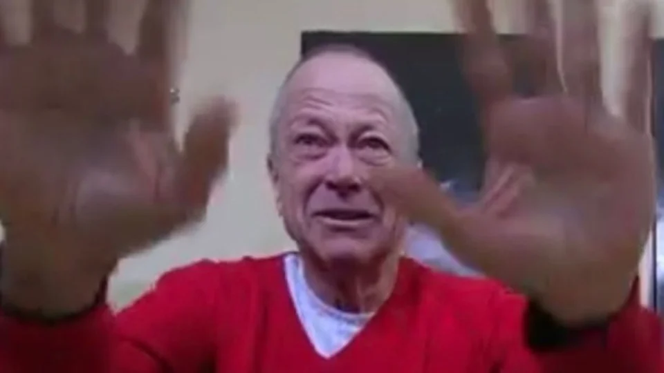 Chiquinho Brazão chora ao ver família em audiência no STF