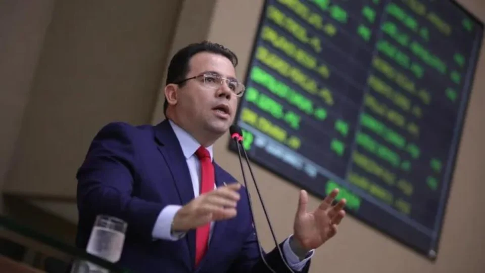 Eleições 2024: conheça Wilker Barreto, candidato à Prefeitura de Manaus