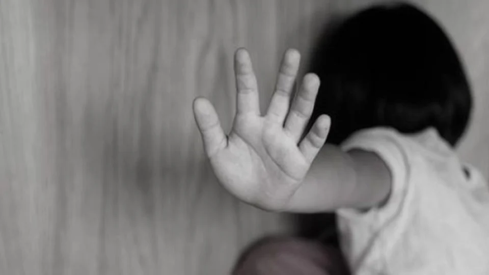 Avô é condenado a 74 anos de prisão por estupro contra três netas em Rio Branco