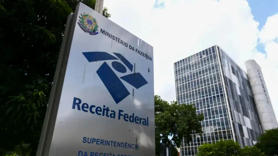 Leilão da Receita Federal: sessão de lances é adiada; saiba quando vai ser