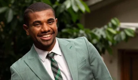 Davi Brito se pronuncia após medida protetiva; confira