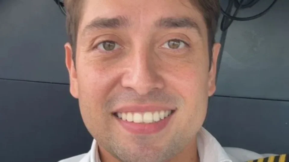 Piloto e copiloto do avião que caiu em Vinhedo são identificados