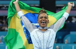 Olimpíadas 2024: Rebeca Andrade conquista 2ª medalha de prata
