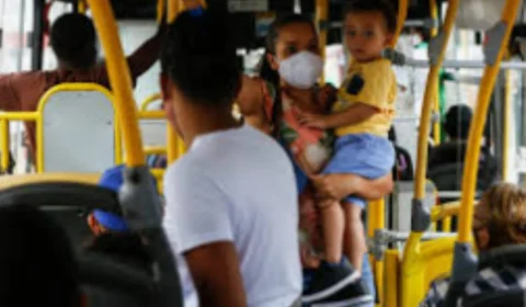 Pais de recém-nascidos podem ter transporte público gratuito