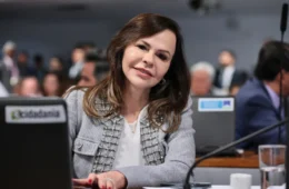 Regime escolar especial para estudantes do ensino médio vira Lei