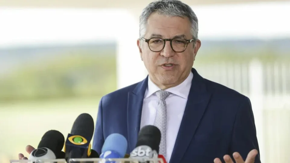 Emendas PIX: Padilha nega interferência do governo em decisão do STF