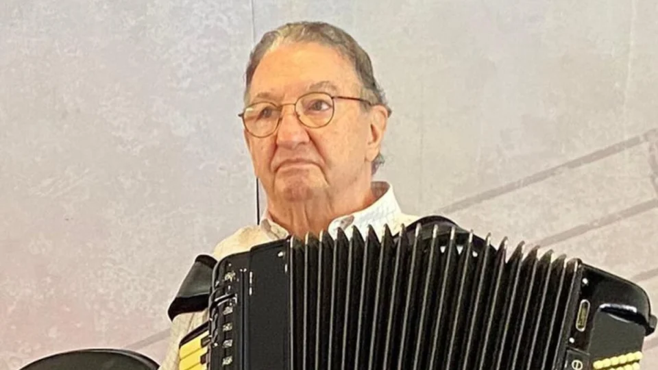 ‘Caçulinha’ morre aos 86 anos; relembre carreira e trajetória na TV