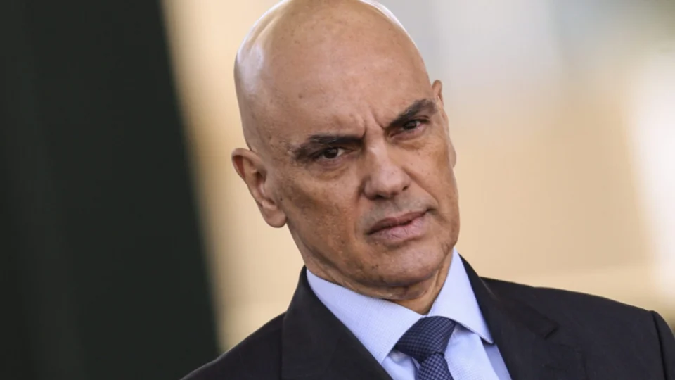 Decisões de Moraes: STF começa a julgar recursos de plataformas digitais
