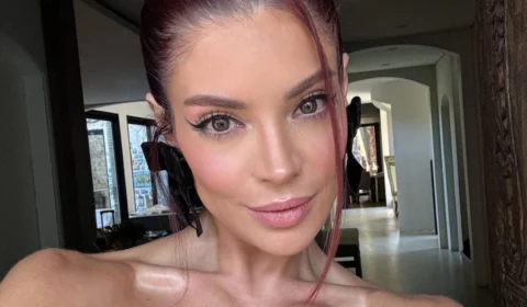 Gkay é denunciada por crime racial por publicação polêmica; veja