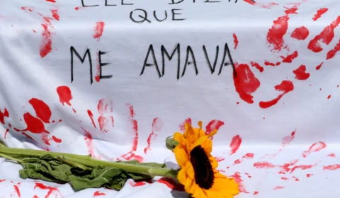 Penas para feminicídio e homicídio podem aumentar