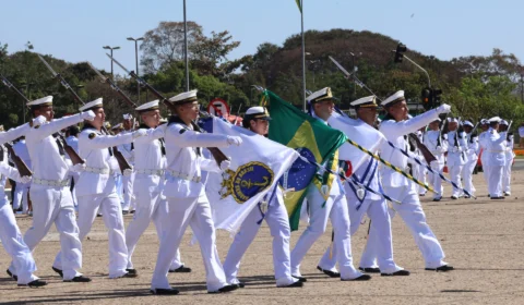 Feliz Dia da Bandeira: mensagens para enviar hoje (19/11)