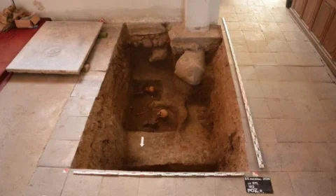 Arqueólogos descobrem túmulo medieval com ‘vampiros’ na Polônia