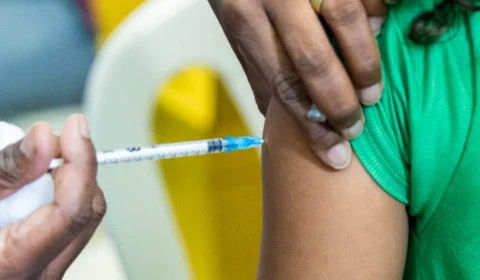 Vacinação contra a influenza inicia nesta segunda (2) no AM; veja