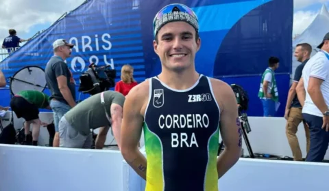 Paralimpíadas 2024: Ronan Cordeiro conquista prata no triatlo