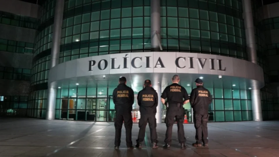 Concurso PCDF Administrativo: edital publicado com salários de R$ 11 mil