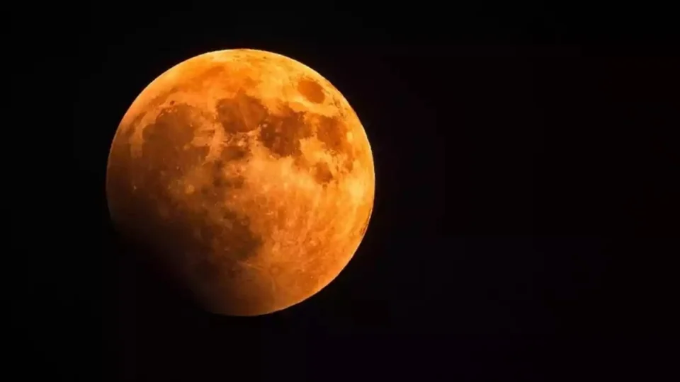 Como assistir o eclipse lunar nesta terça-feira (17/9)
