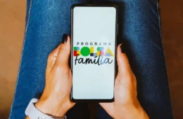 Saiba como consultar o Bolsa Família pelo telefone da Caixa