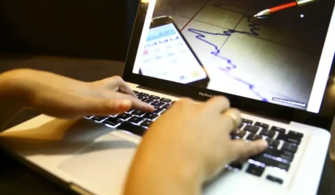 Governo inicia conversas com concorrente da Starlink de Musk