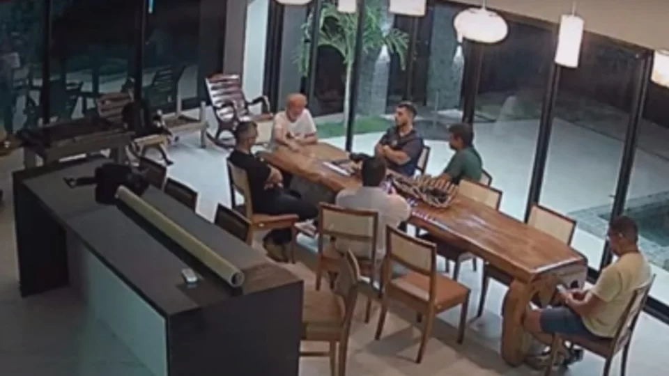 Vídeos revelam trama criminosa nas eleições de Parintins; entenda