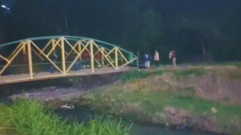 Em Manaus, corpo é encontrado boiando em igarapé na zona centro-oeste